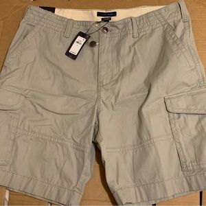 NWT RN#77806 Tommy Hilfiger Caro Shorts mens 38 Waist new NOS